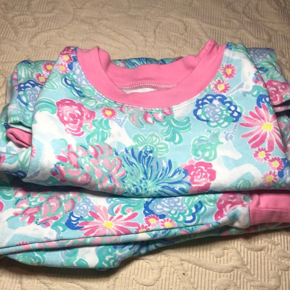 Girls spring Pottery barn Lilly Pulitzer Kids Pajamas - Pink and Blue